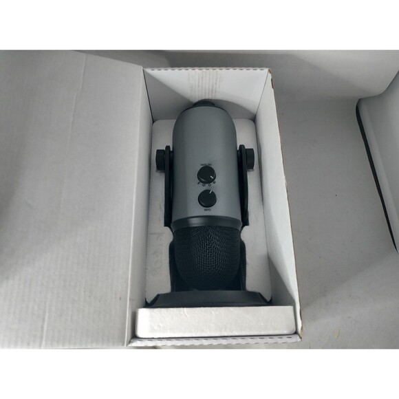 Blue Yeti USB Microphone for Recording Streaming Gaming Podcasting on PC - Picture 9 of 16